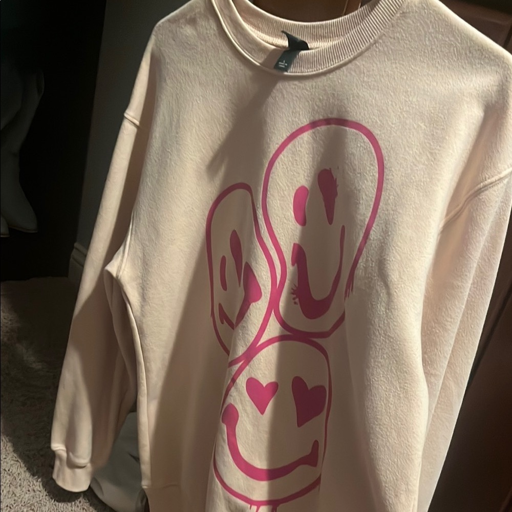 Wild Fable Pink and Cream Crew Neck Sweater